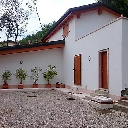Happy Guest Bed & Breakfast Caprino Veronese
